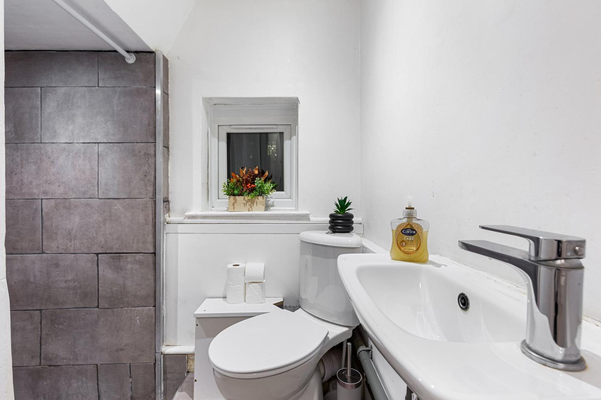 Holiday Near Kings Cross Sleep 12 Sp7 Apartamento Londres